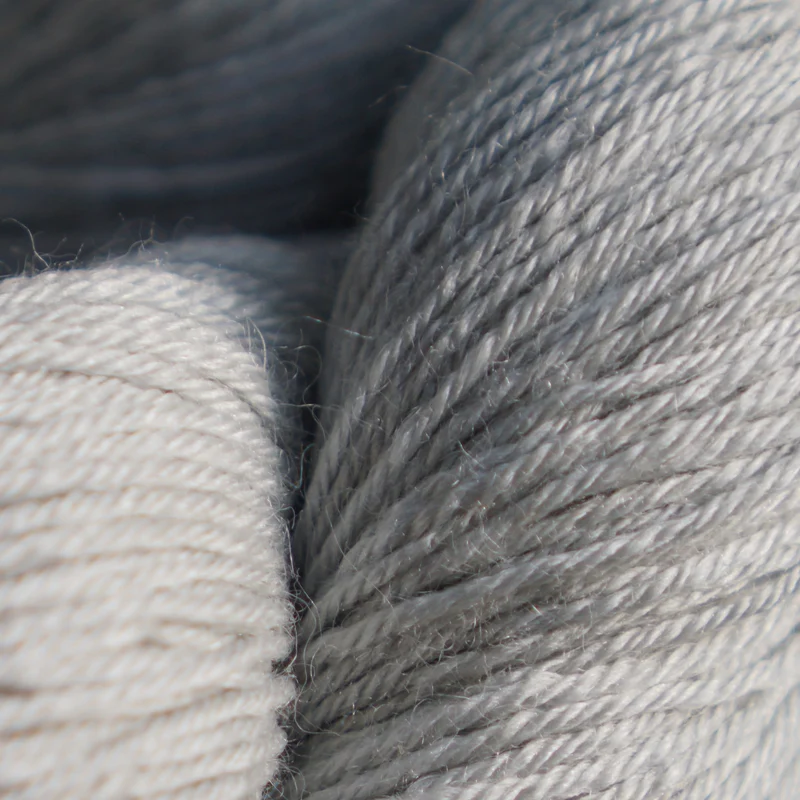 aveyla silky sock