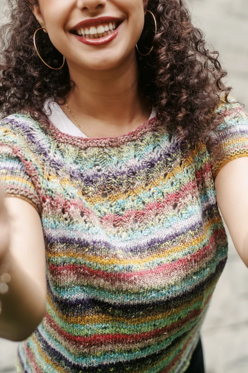 Le Coeur est un Oiseau Pullover | Knitting pattern and Optional kits