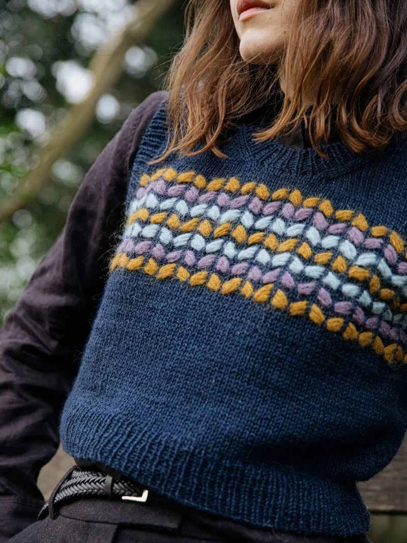 Field Notes: 20 Textured Knits for Everyday Beauty by Olga Putano