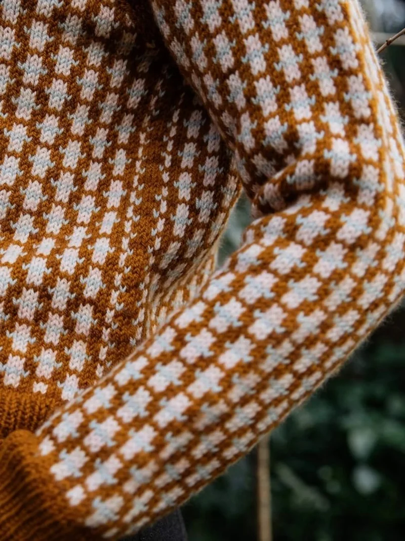 Field Notes: 20 Textured Knits for Everyday Beauty by Olga Putano
