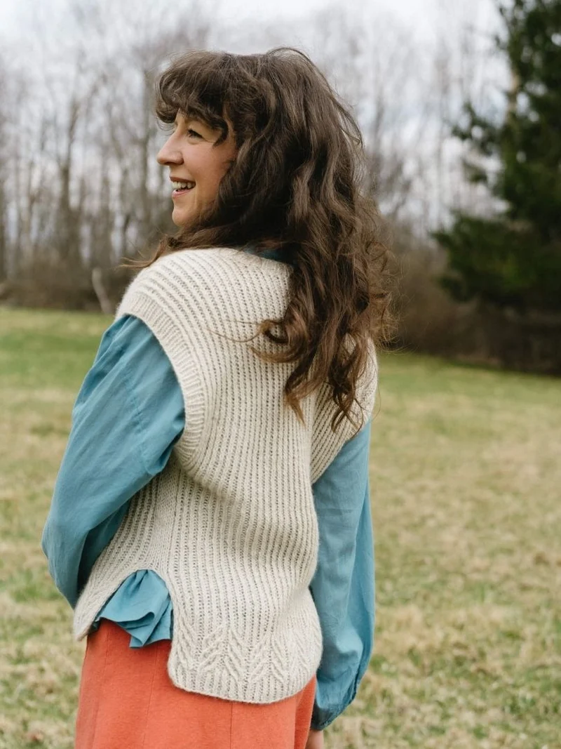 Field Notes: 20 Textured Knits for Everyday Beauty by Olga Putano