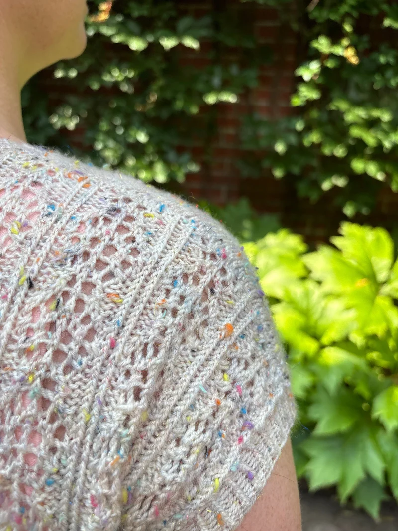 Trapezius Tee | Knitting kits