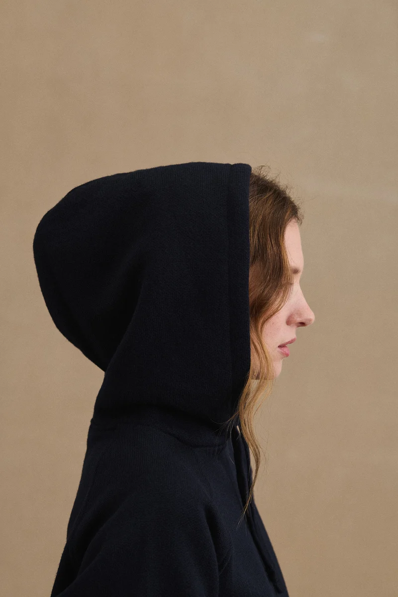 Hoodie bleu marine en laine mérinos pour femme