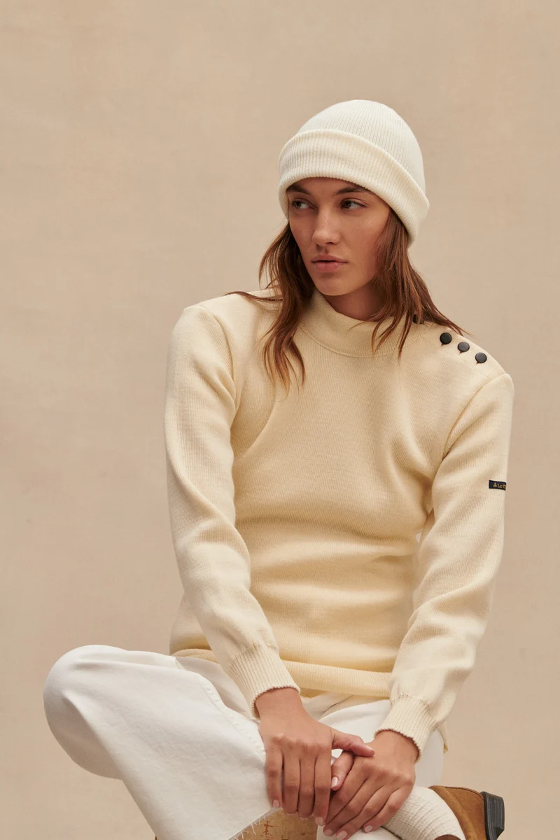 Le véritable bonnet de la Marine nationale beige écume