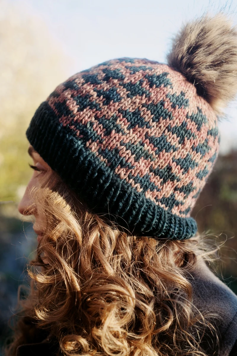 Yak à Tricoter (hat and mittens) - Free Knitting Pattern with Optional Kits