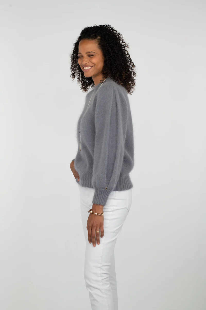 Pull Alix Angora gris cumulus.