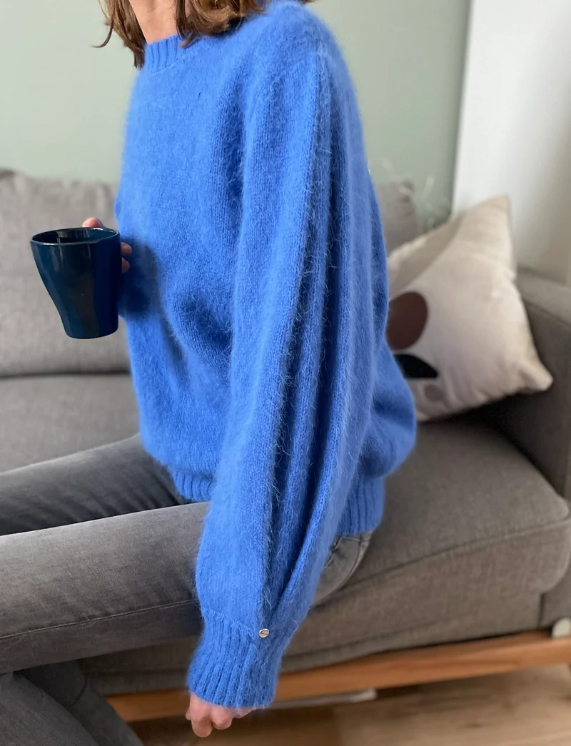 Pull Alix Angora bleu Madone.