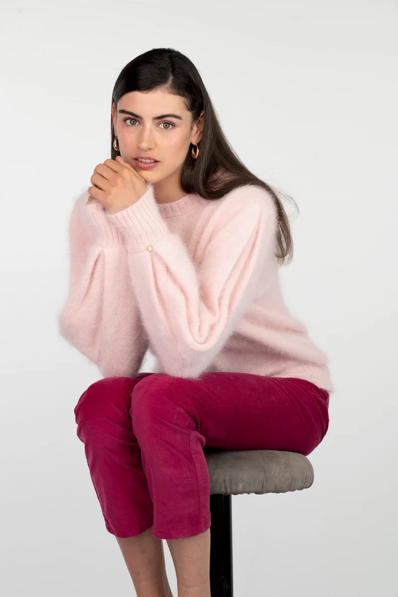Pull Alix Angora Rose poudré.