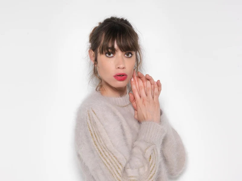 Pull Alix Angora Beige et doré.