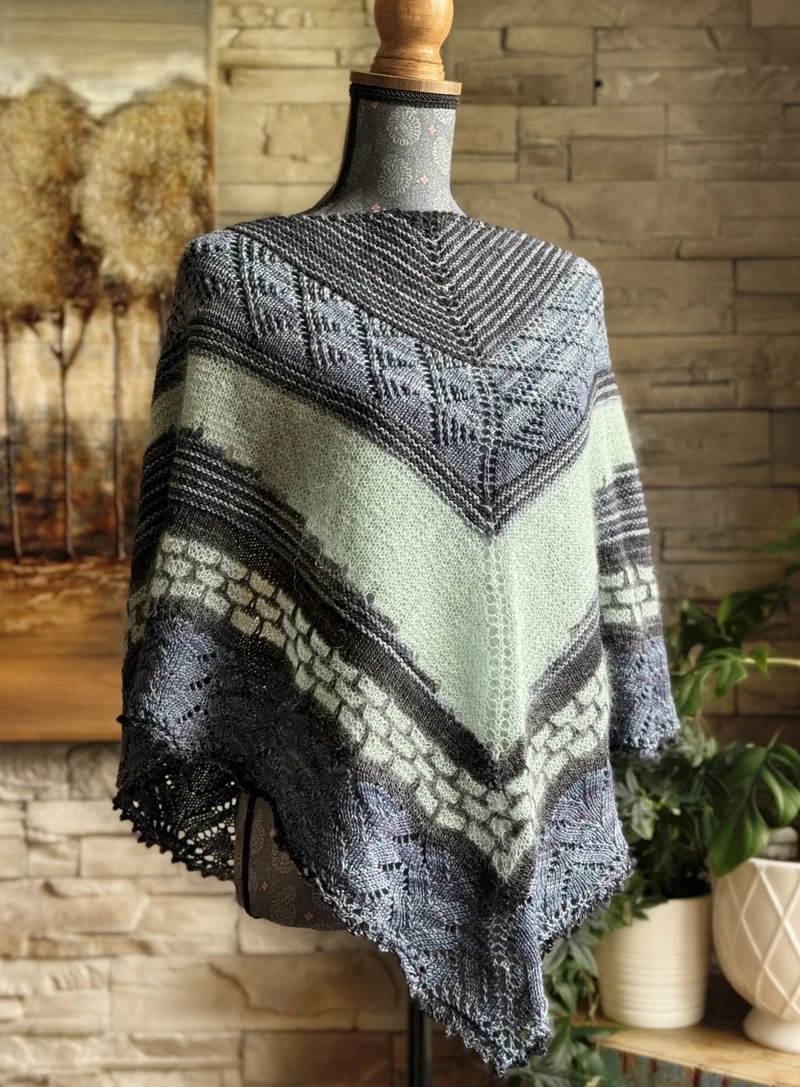 Bain de Soleil Shawl | Knitting Pattern and Optional Kits