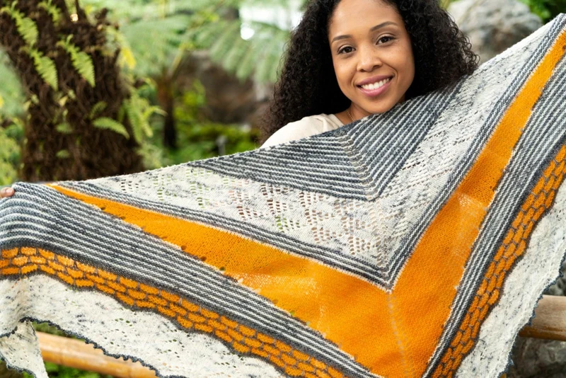 Bain de Soleil Shawl | Knitting Pattern and Optional Kits