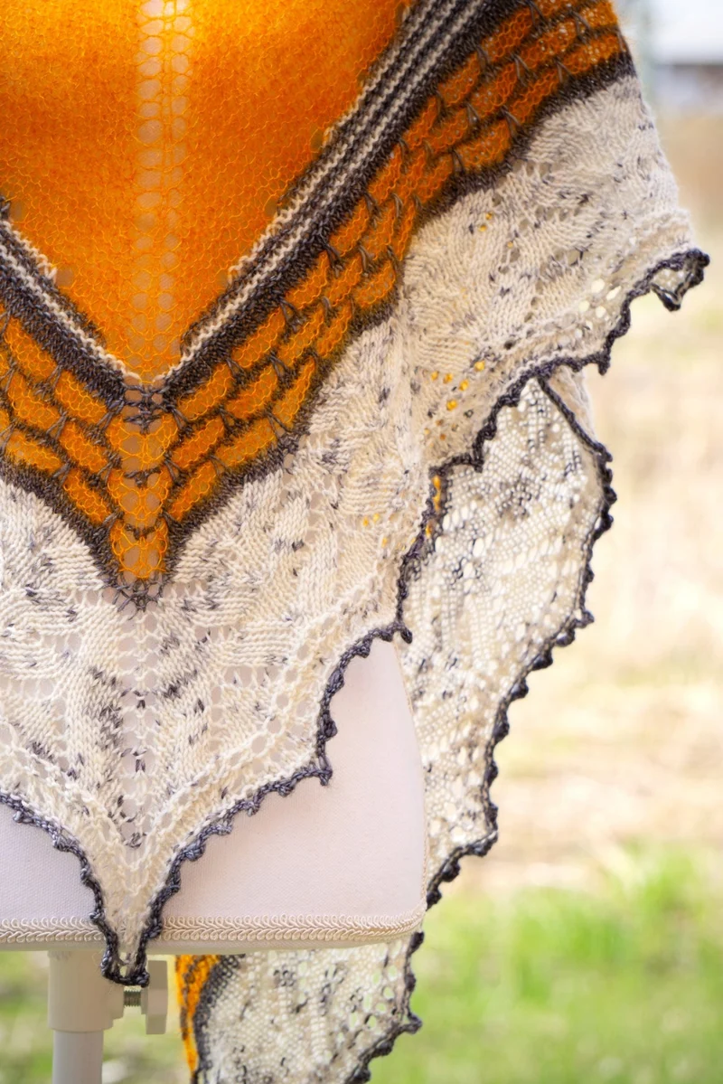 Bain de Soleil Shawl | Knitting Pattern and Optional Kits
