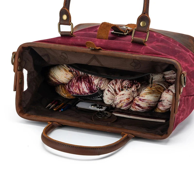 Della Q - Maker's Canvas Satchel