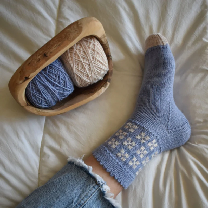Botanique by Marie-Christine Levesque - sock patterns book