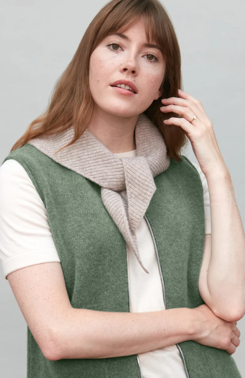 Lambswool Ribbed Triangle Scarf