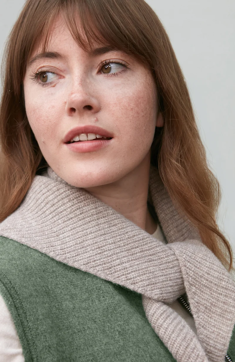 Lambswool Ribbed Triangle Scarf
