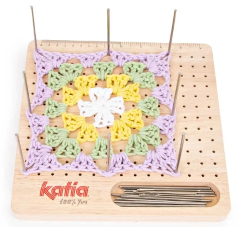 Granny Blocker by Katia