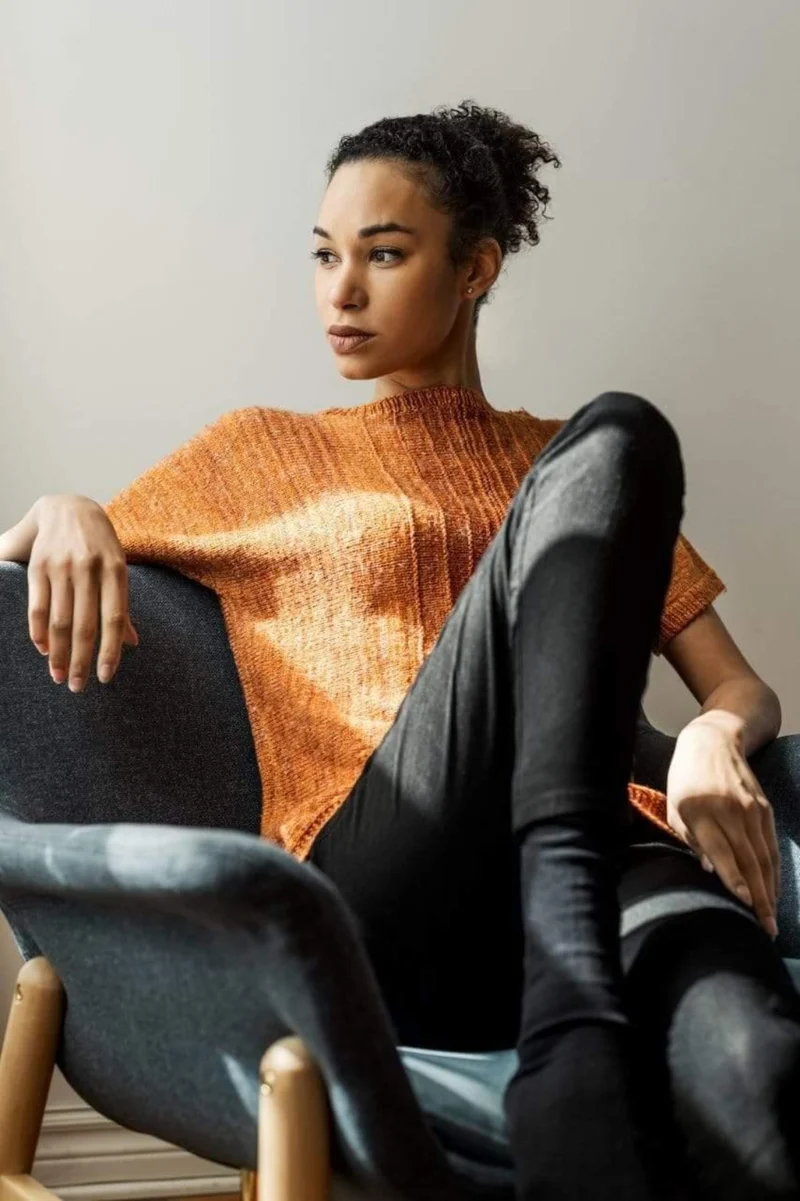 Vertiligne Pullover | Free knitting pattern and Optional Kits