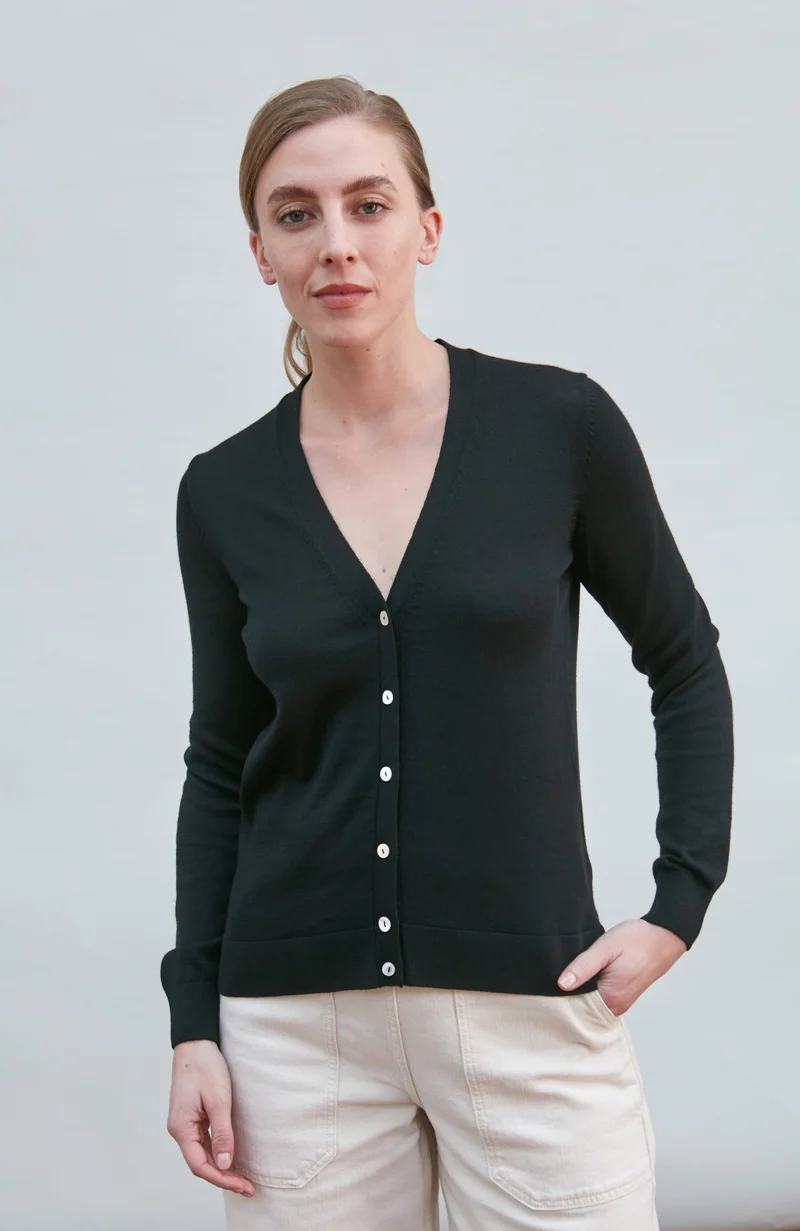 Womens Extra Fine Merino V Neck Cardigan