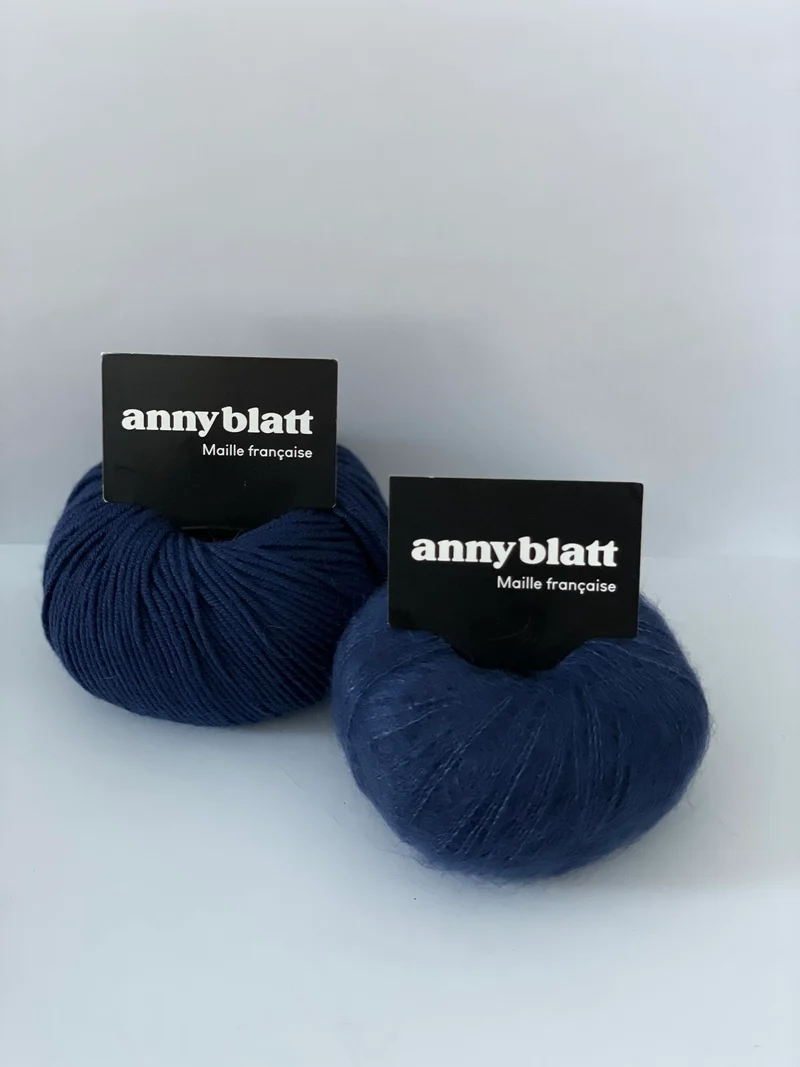 Manteau bébé Pin à tricoter.