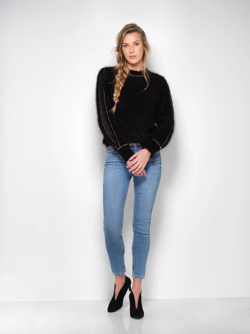Pull Alix Angora Noir et doré.