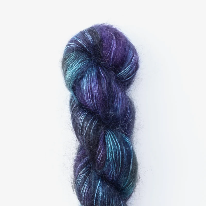 Tosh Silk Cloud Mill Dyed ou Hand Dyed - MadelineTosh