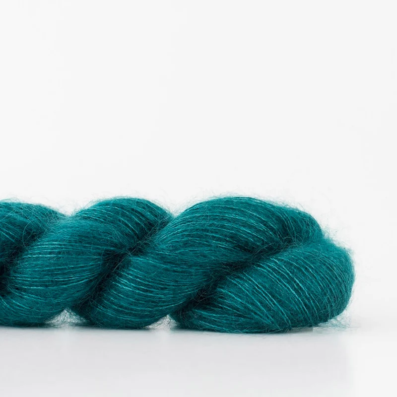 Tosh Silk Cloud Mill Dyed ou Hand Dyed - MadelineTosh
