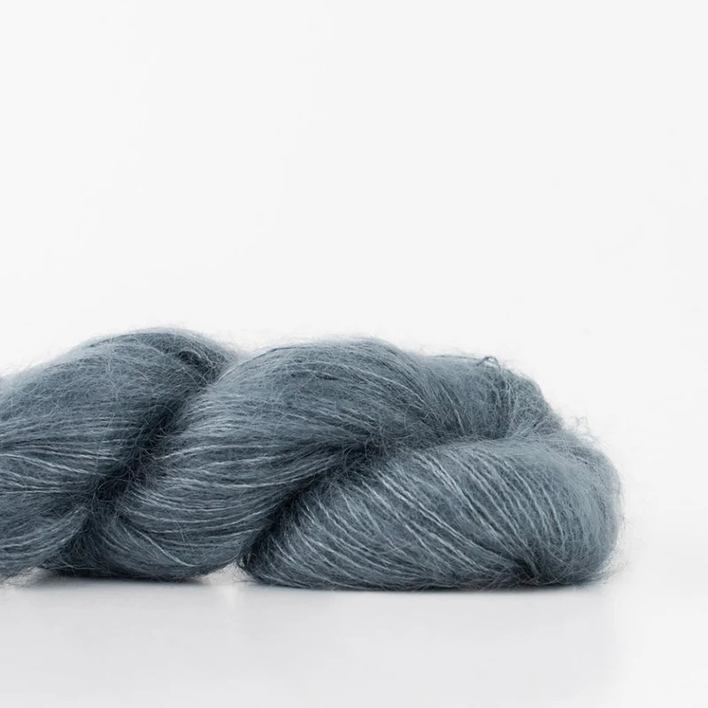 Tosh Silk Cloud Mill Dyed ou Hand Dyed - MadelineTosh