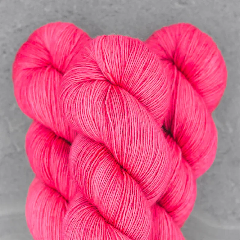 Twist Light - MadelineTosh