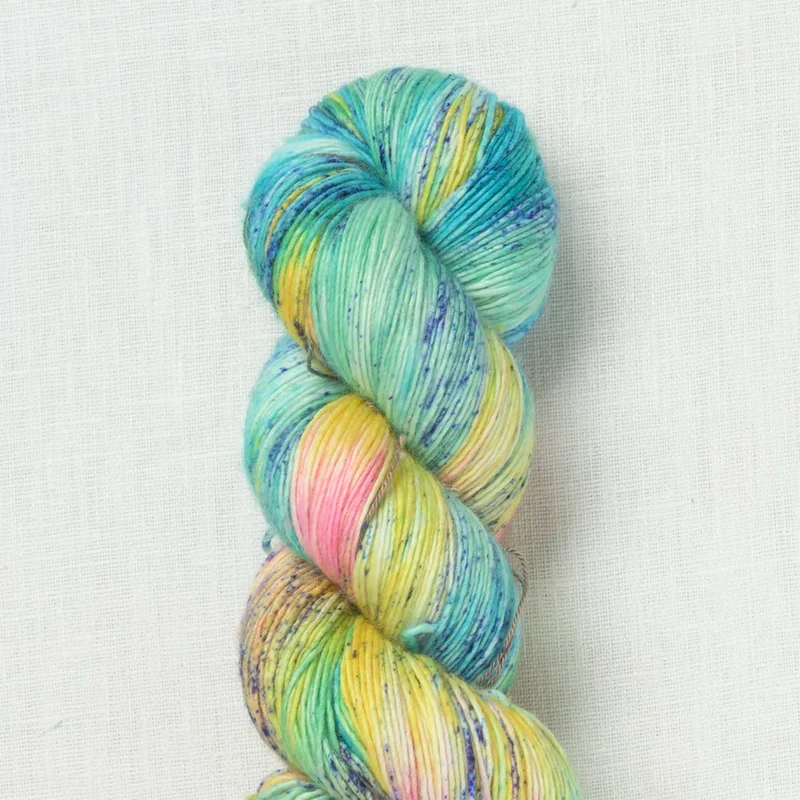 Twist Light - MadelineTosh
