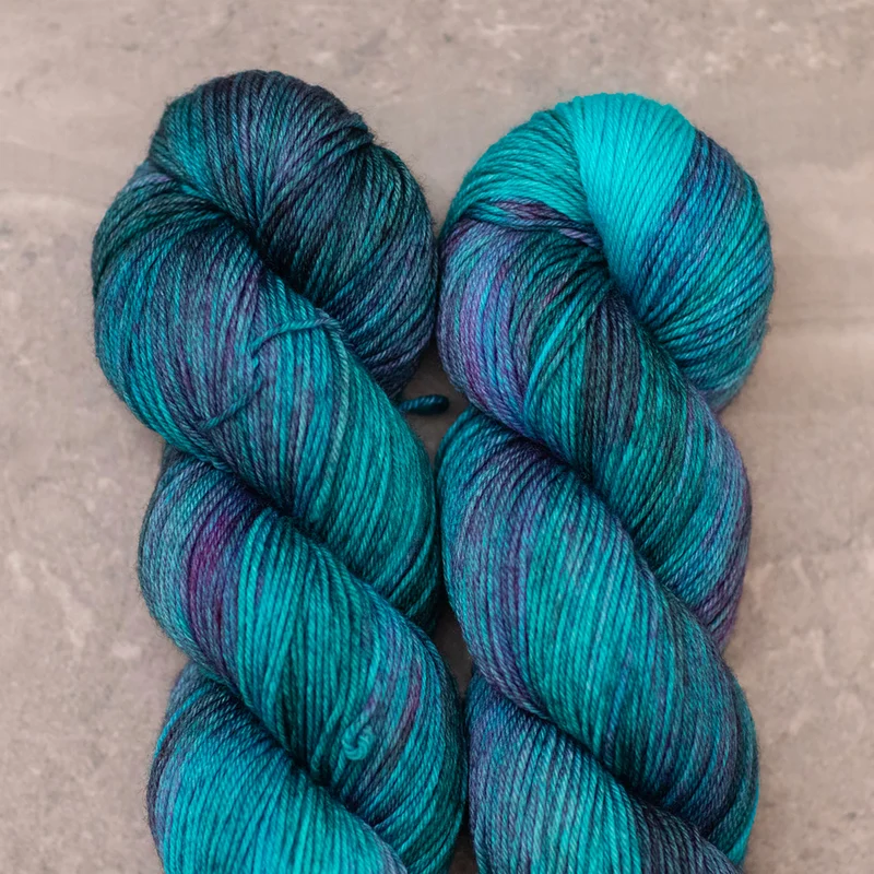 Twist Light - MadelineTosh