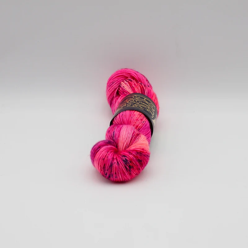 Kakebuton Sock Singles - The Hare & The Crow