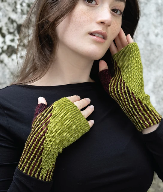 Short-Row Colorwork Knitting by Woolly Wormhead