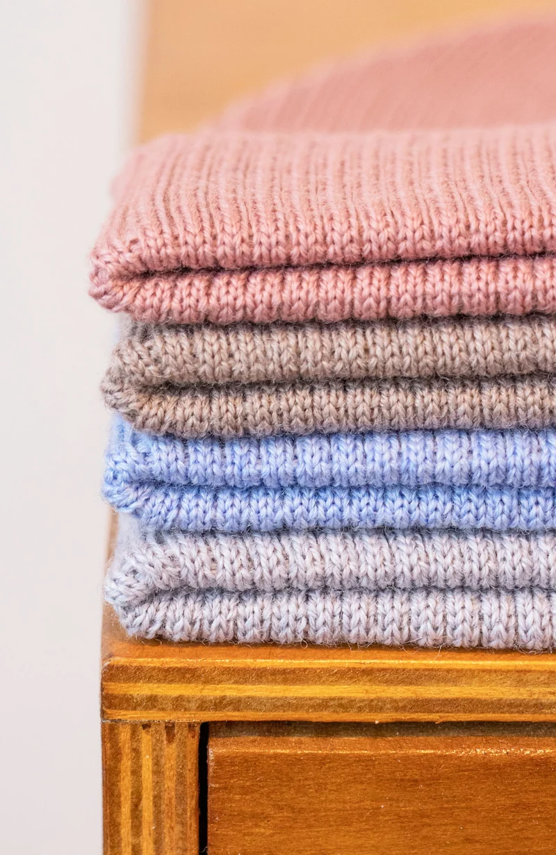 Womens Ribbed Extra Fine Merino Wool Beanie