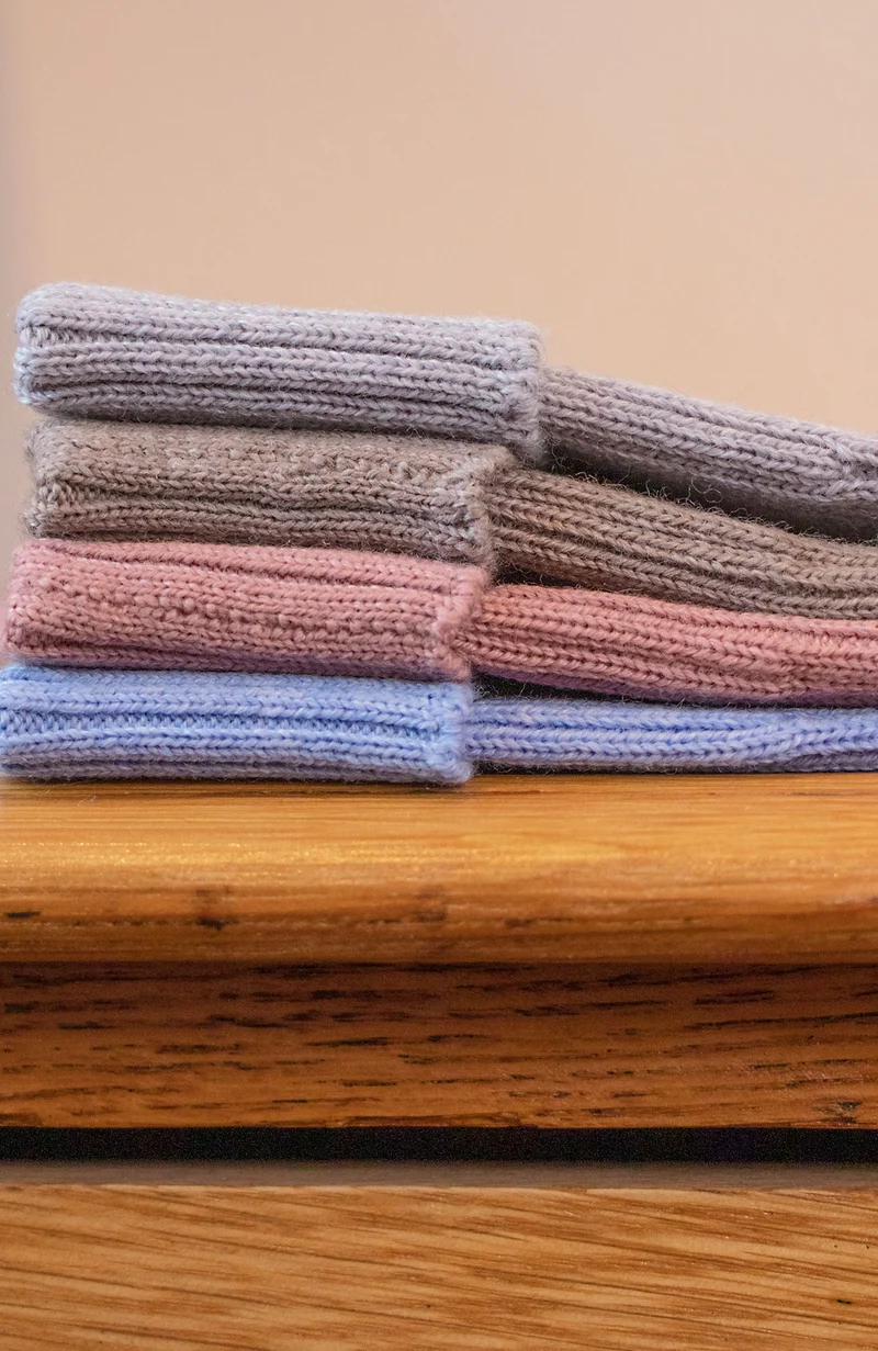 Womens Ribbed Extra Fine Merino Wool Beanie