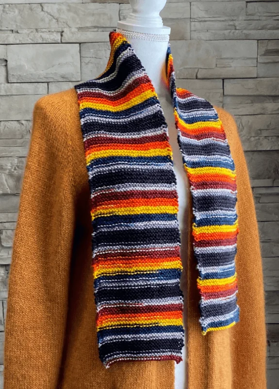 BEGINNER'S SCARF KNITTING KIT