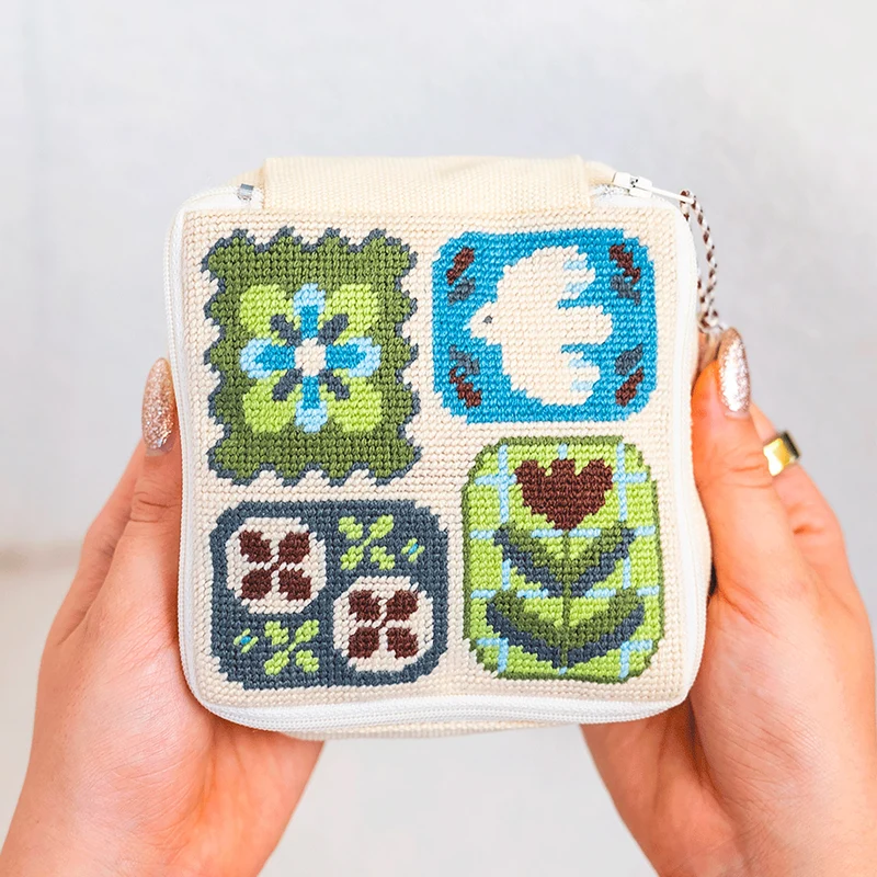 Kits de Broderie au Demi-Point de Croix - Craft Club