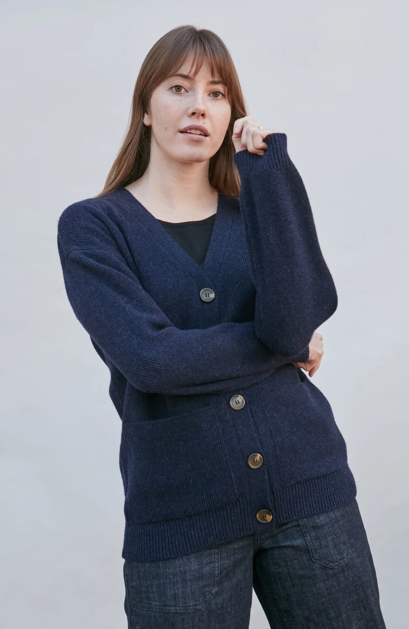 Womens Lambswool V Neck Ribbed Cardigan with Pockets