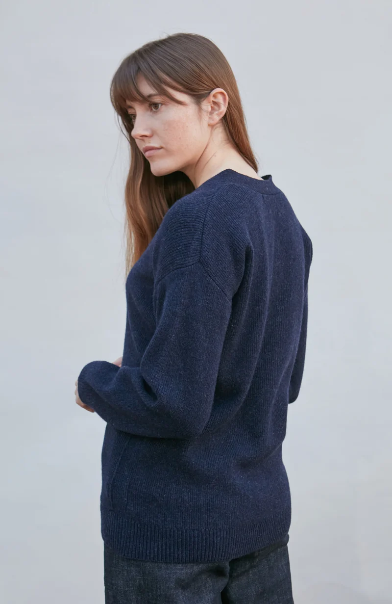 Womens Lambswool V Neck Ribbed Cardigan with Pockets