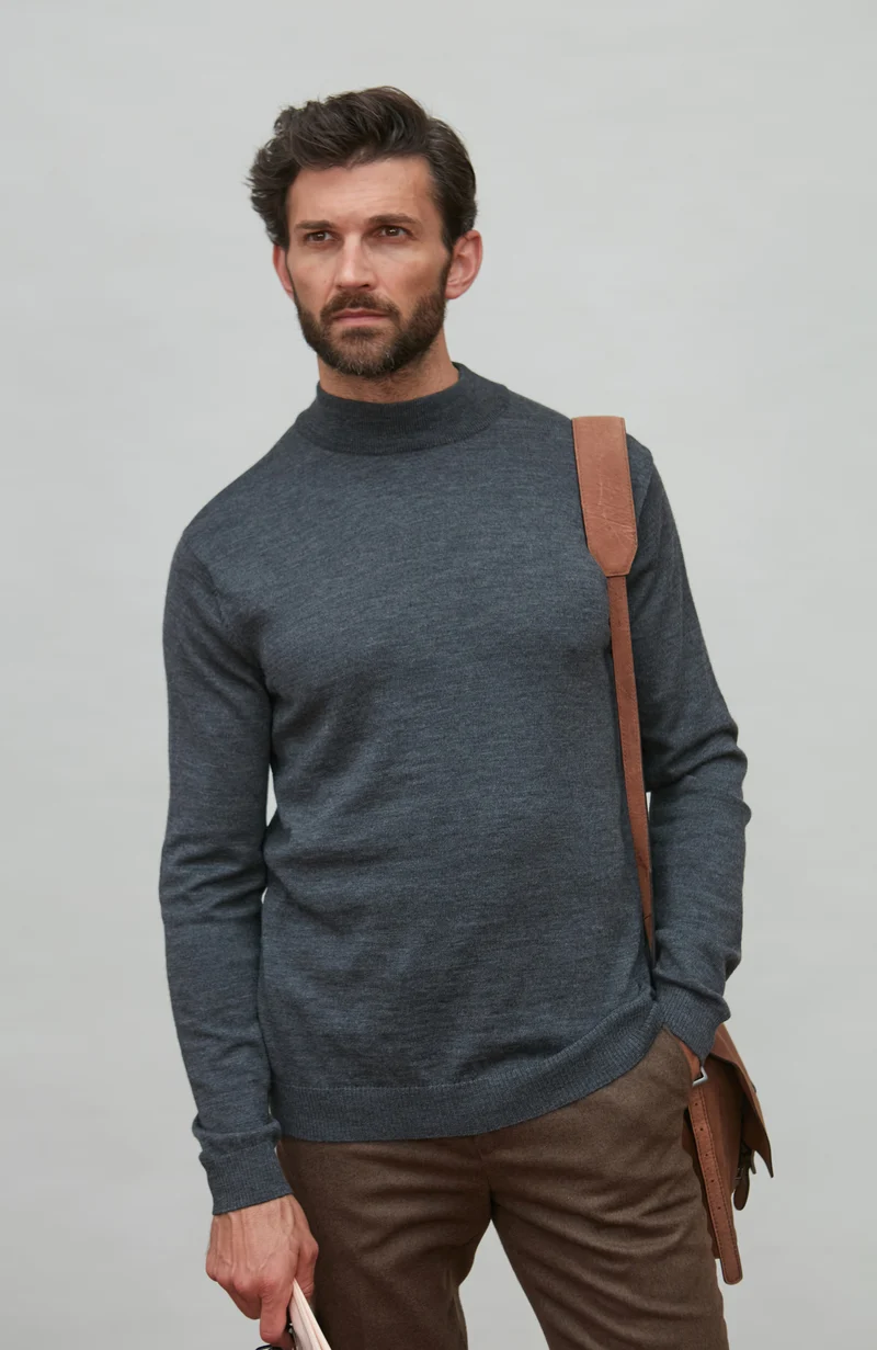 Mens Extra Fine Merino Wool Mock Turtleneck Jumper