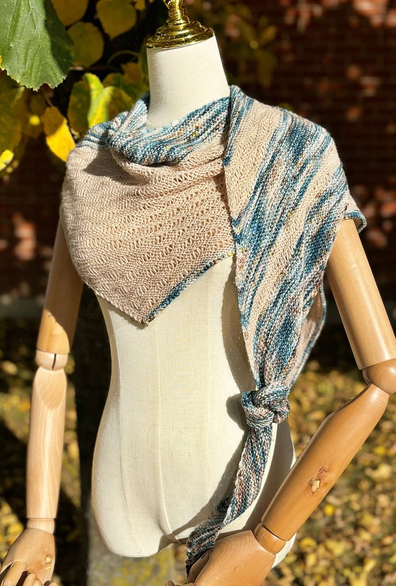 Memories Of Maine Shawl | Knitting pattern with or without yarns