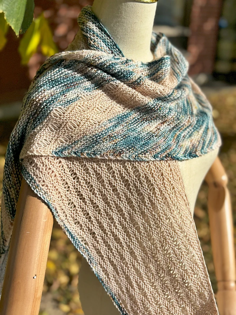 Memories Of Maine Shawl | Knitting pattern with or without yarns