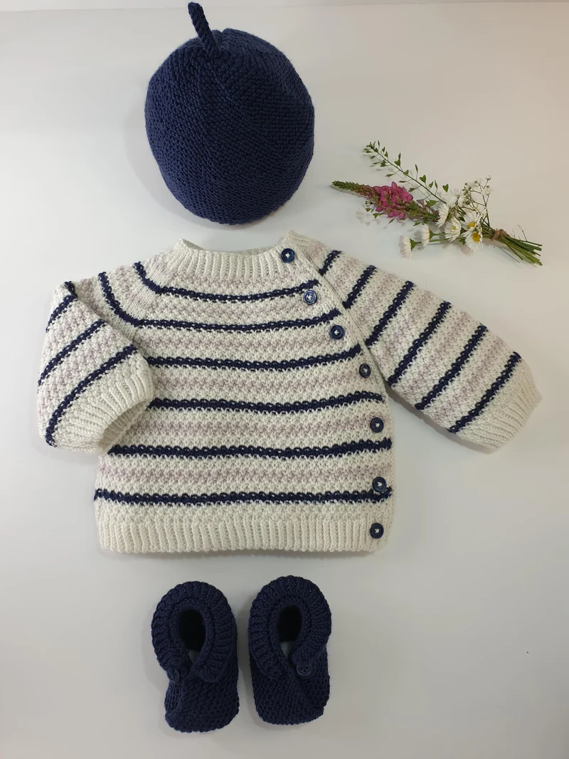 Pull bébé Peuplier à tricoter.