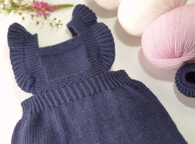 Robe bébé Hiba à tricoter.