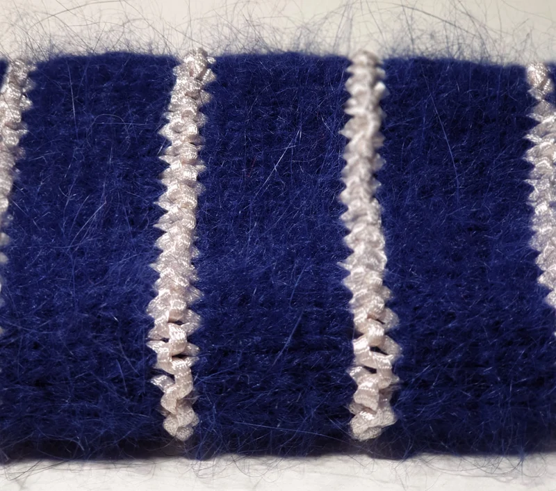 Pull Cerbère à tricoter.