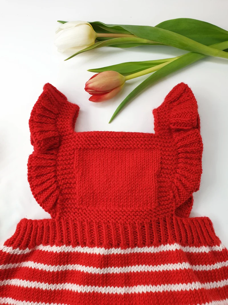 Robe bébé à tricoter Marie Claire Idées.