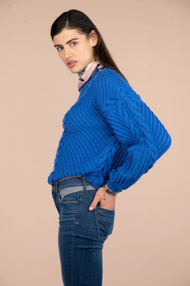 Pull Vika à tricoter.