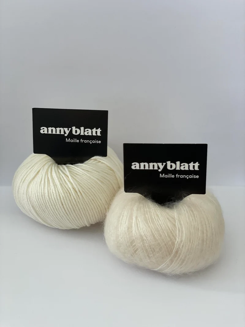 Bonnet et moufles bébé Buis à tricoter.