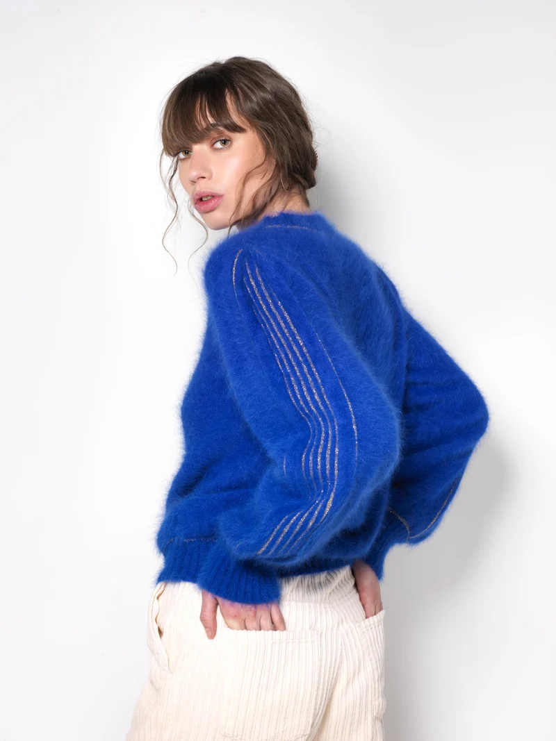 Pull Alix à tricoter en angora et doré.