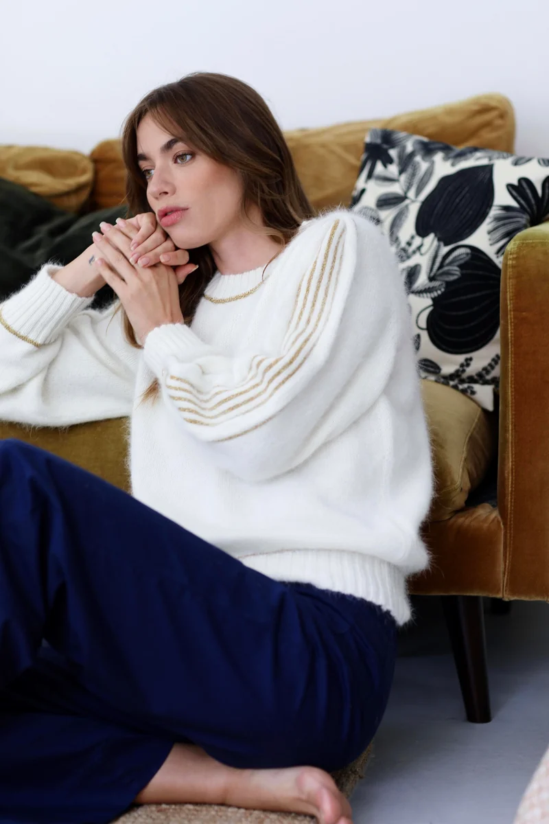 Pull Alix à tricoter en angora et doré.